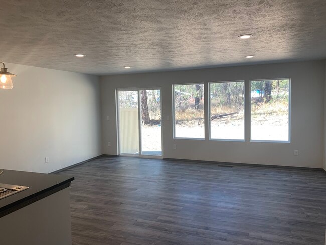 Photo - 2232 E Winger Rd