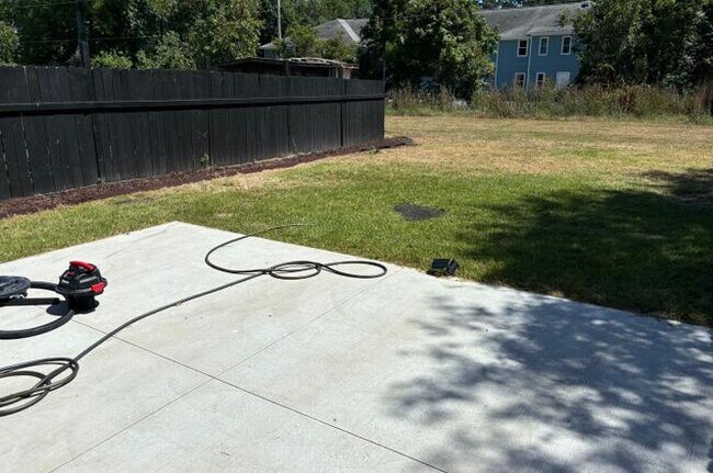 Photo - 1600 Fawn Vista Dr N