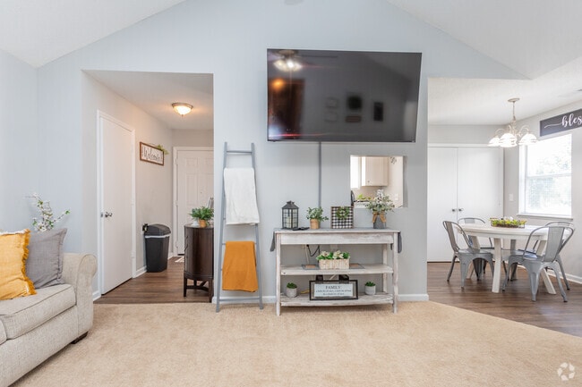 Área de estar - Mallard Cove Apartments