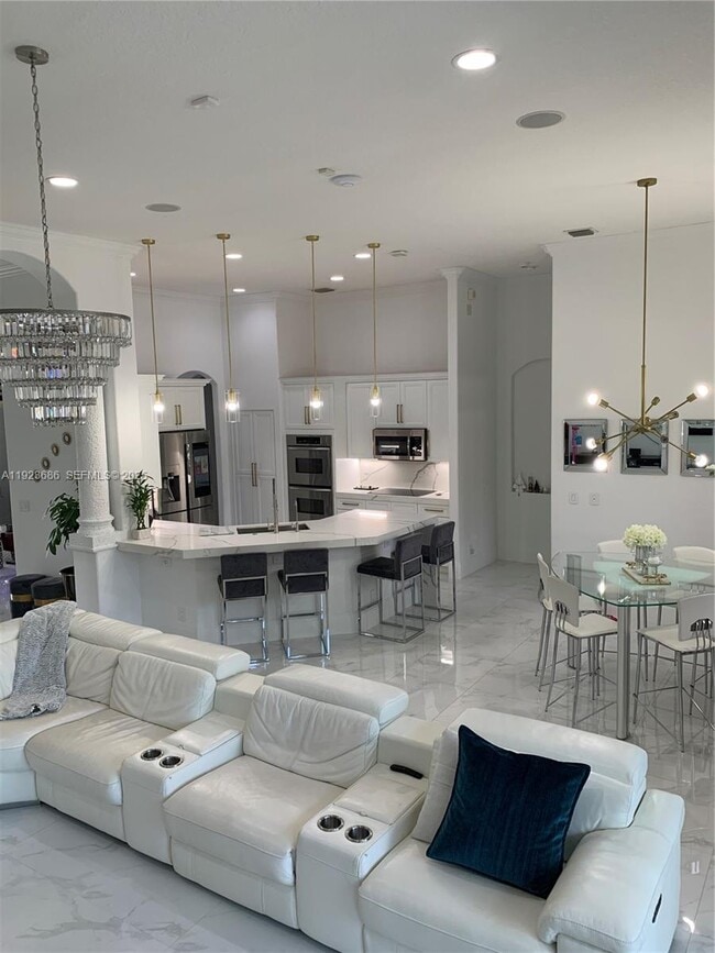 Photo - 6013 NW 56th Dr