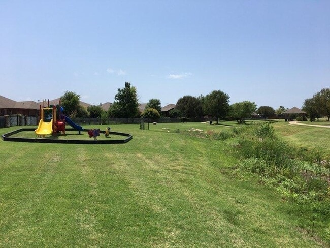 Photo - 17609 Gold Dr