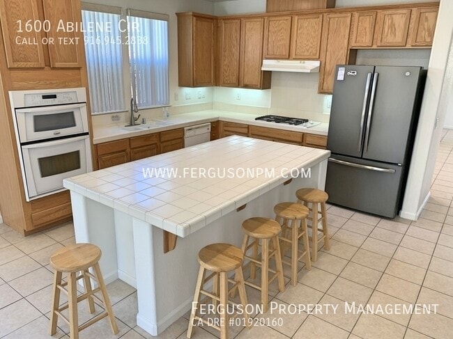 Photo - 1600 Abilene Cir