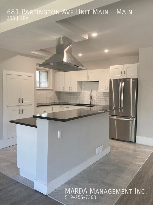 Photo - MODERN & SPACIOUS 3 BED/1.5 BATH HOME ! PLUS %60 HYDRO, GAS, WATER Unité Main