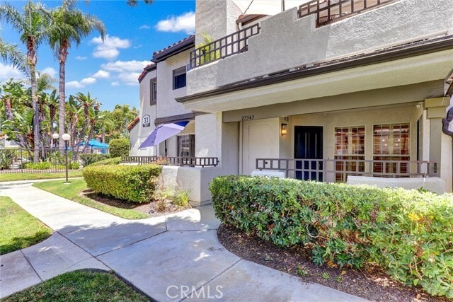27343 Nicole Dr