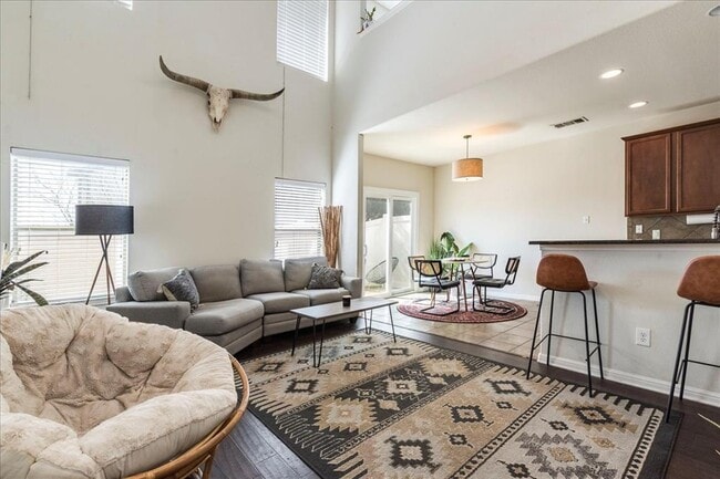 Photo - 1721 Monahans Ln