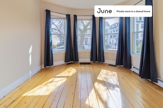 Photo - Room in Shared 3 bed/2 bath home Unit C
