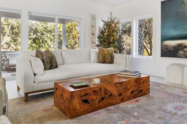 Photo - 508 E Huron Ave