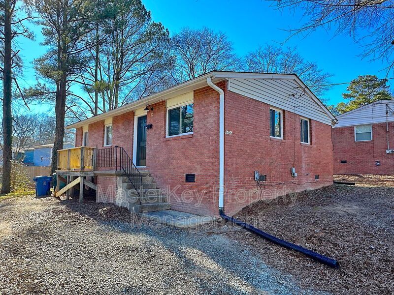Photo - 2406 Quincy St