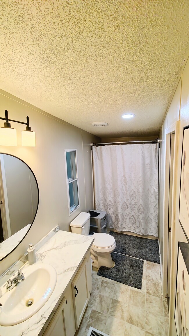 Photo - 3675 Vickery Dr Unit Room for rent maiden