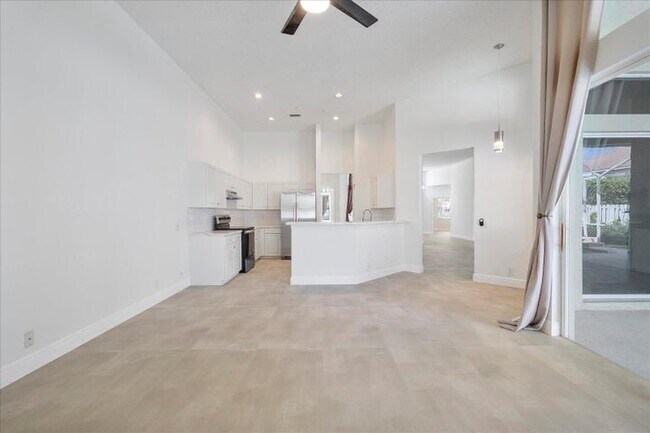970 Greenwood Rd