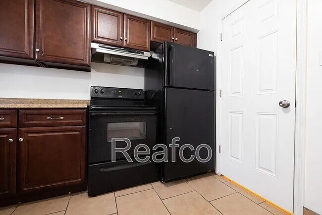 Photo - 2846 Baughman Ave