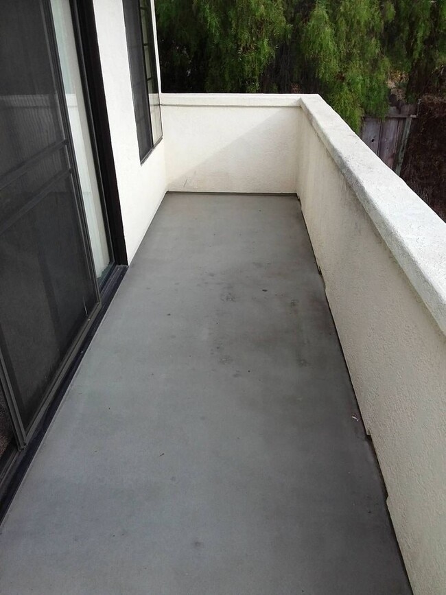 Photo - 450 Solar Way Unidad 450 C