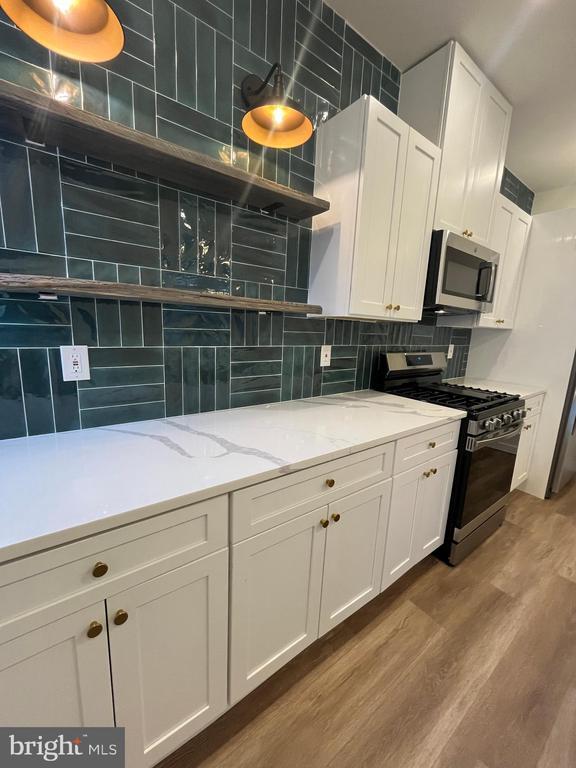 Photo - 5712 Cedar Ave