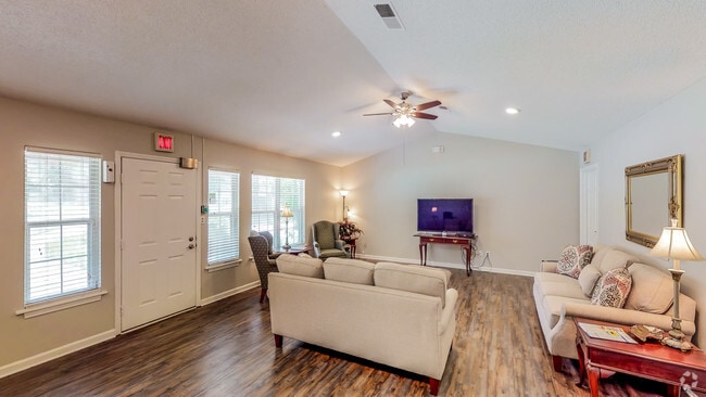 Creekside Apartments