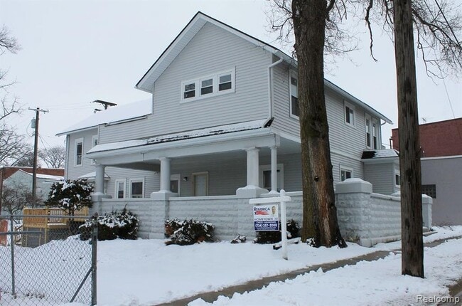 Photo - 26 Wabash St Unit 6