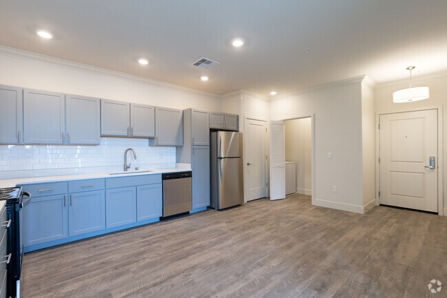 2BR, 2BA - 1105SF - The Element