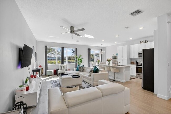 Photo - 4790 Navali Dr