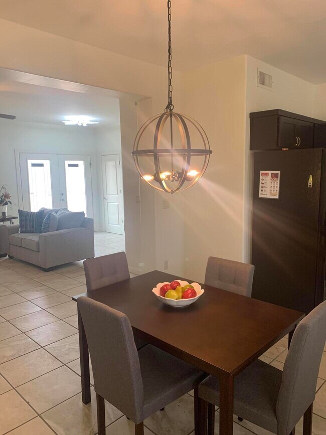 Photo - 4686 Pistolero Ln