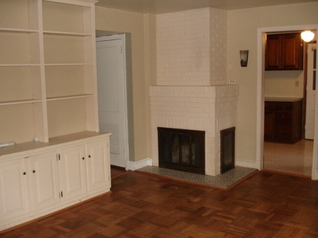 Photo - 1201 Edmonston Dr