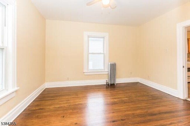 Photo - 60 Wildwood Ave Unit 2