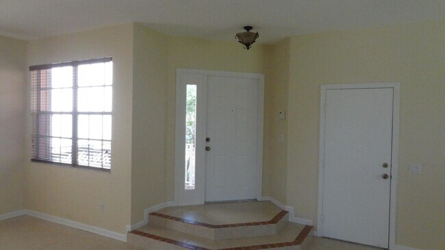 Photo - 5404 Sunseeker Blvd