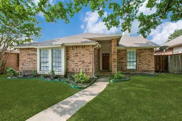 Building Photo - 4436 Odessa Dr