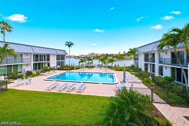 Building Photo - 333 Harbour Dr Unit 209