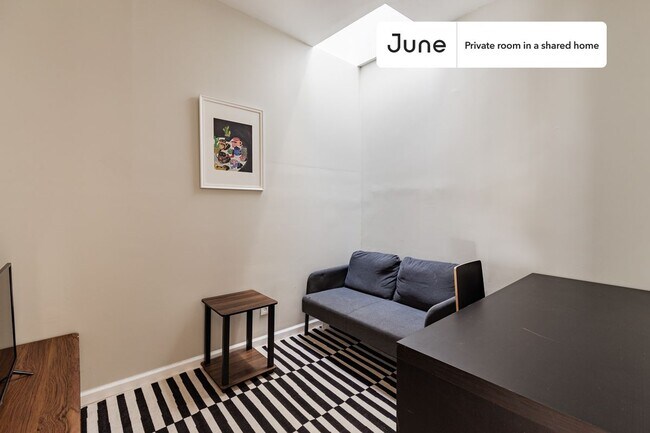 Room in Shared 4 bed/2 bath home in Prospect Lefferts Gardens