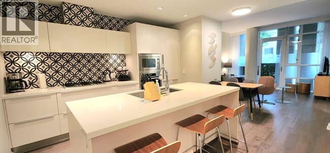 Photo - 186 Athletes Way