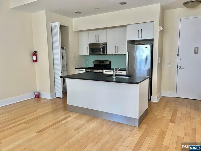 Photo - 4 Beacon Way Unit 412