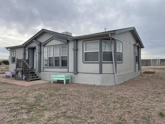 Photo - 398 E Hemlock Dr