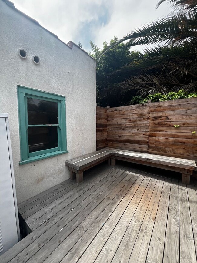 Photo - 921 Unit 921