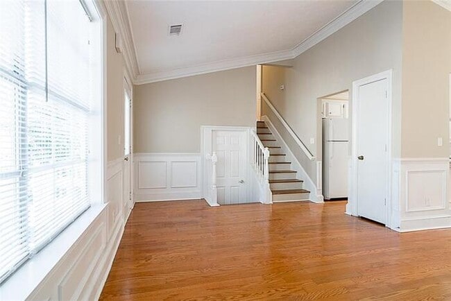 Photo - 310 Knoll Ridge Ct