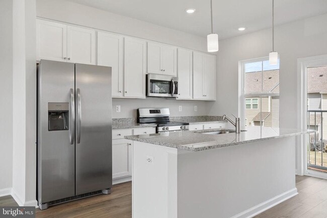 Photo - 127 Kinkade Ct