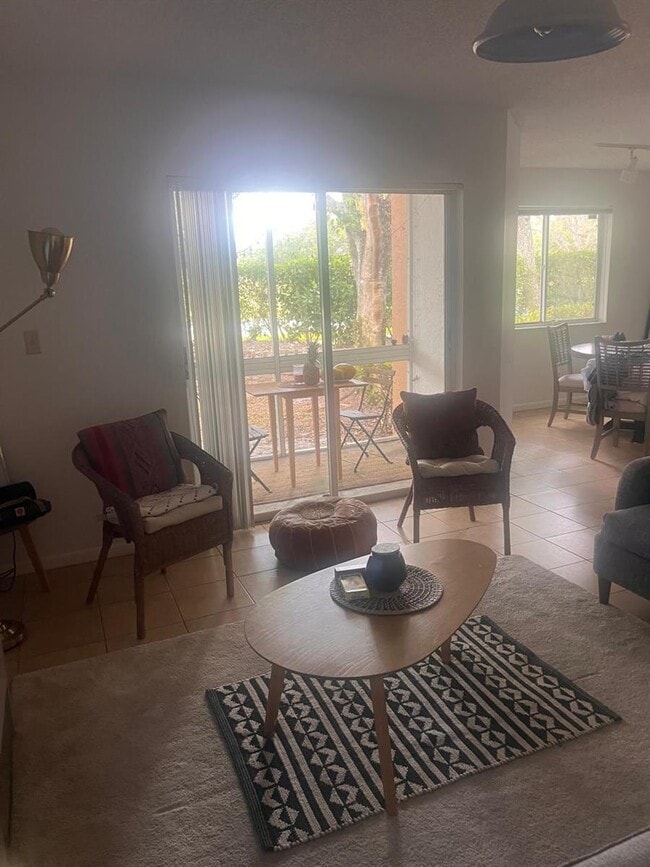 Photo - 719 NW 92nd Ave Unit 719