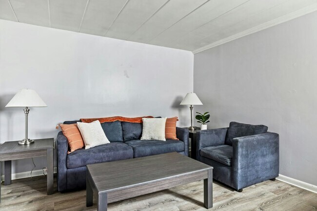 Photo - 1115 Mary Ann St Unit 1117-1