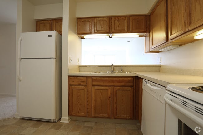 2BR, 2BA - 1,210SF - Kitchen Pass-Thru to Living Room - Silver Mill Apartments