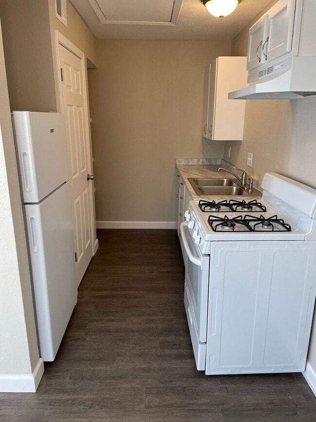 Photo - One Forty Flats