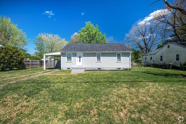 Building Photo - 1202 Wilkins Dr Rental