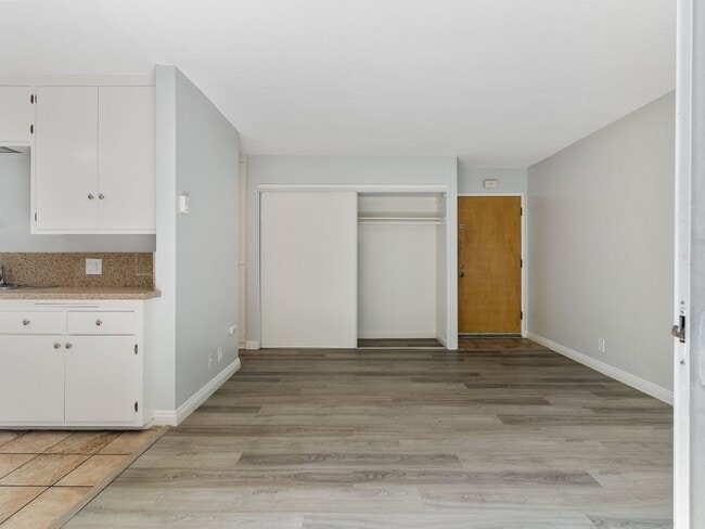 425-441 Gaviota Ave.