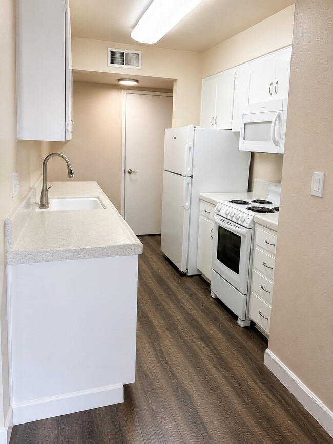 Mallard Creek Apartments