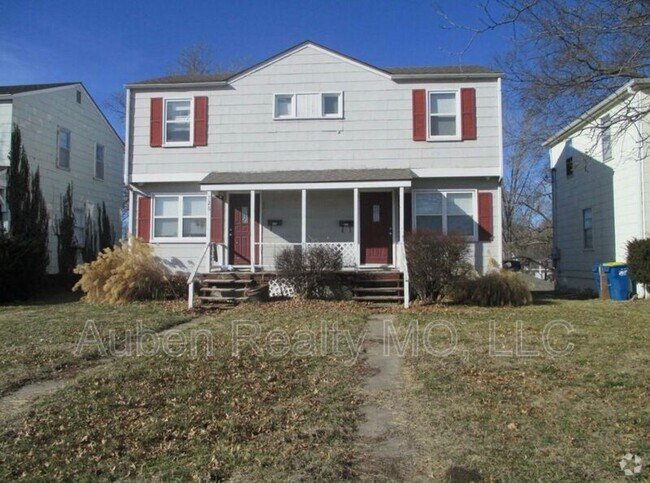 Building Photo - 724 S Leonard St Rental