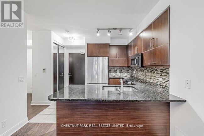 Photo - 825 Church St Unit 316