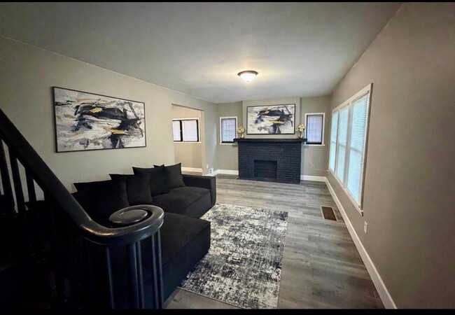 Photo - 12763 Cloverlawn Ave