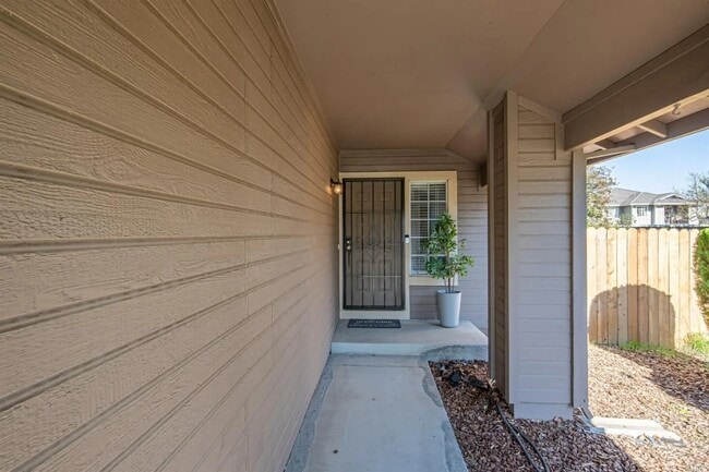 Photo - 1335 Phillip Way