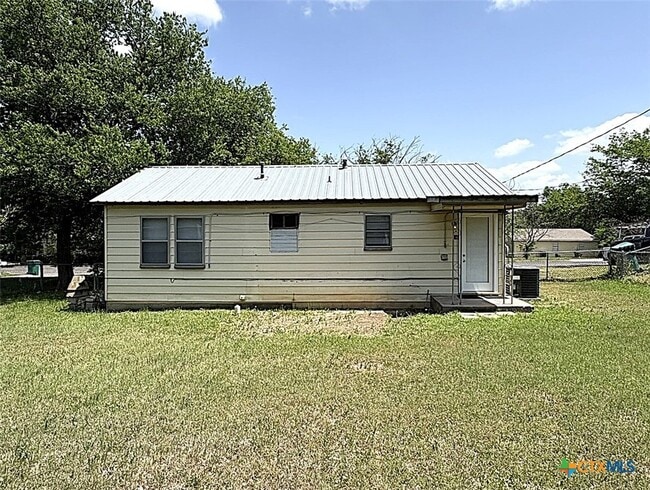 Photo - 306 N Ann Blvd