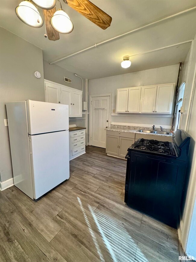 Photo - 2028 7th Ave Unit D1