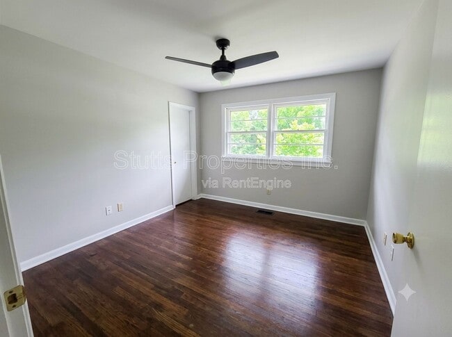 401 W 1st St Unidad A