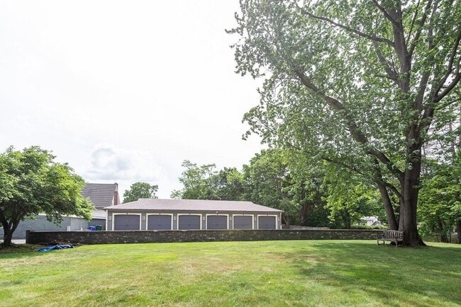 Photo - 249 County St Unit 2