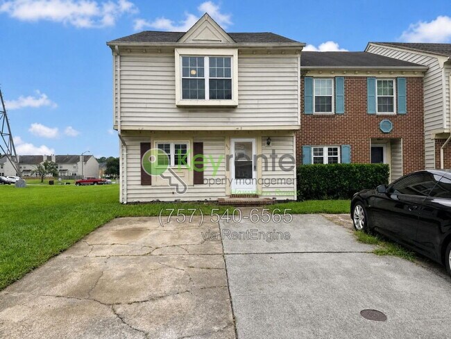 Building Photo - 810 Huntly Dr